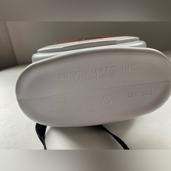 Vintage Coca-Cola Plastic Bottle Canteen, Made In Canada - Picture 3 of 3